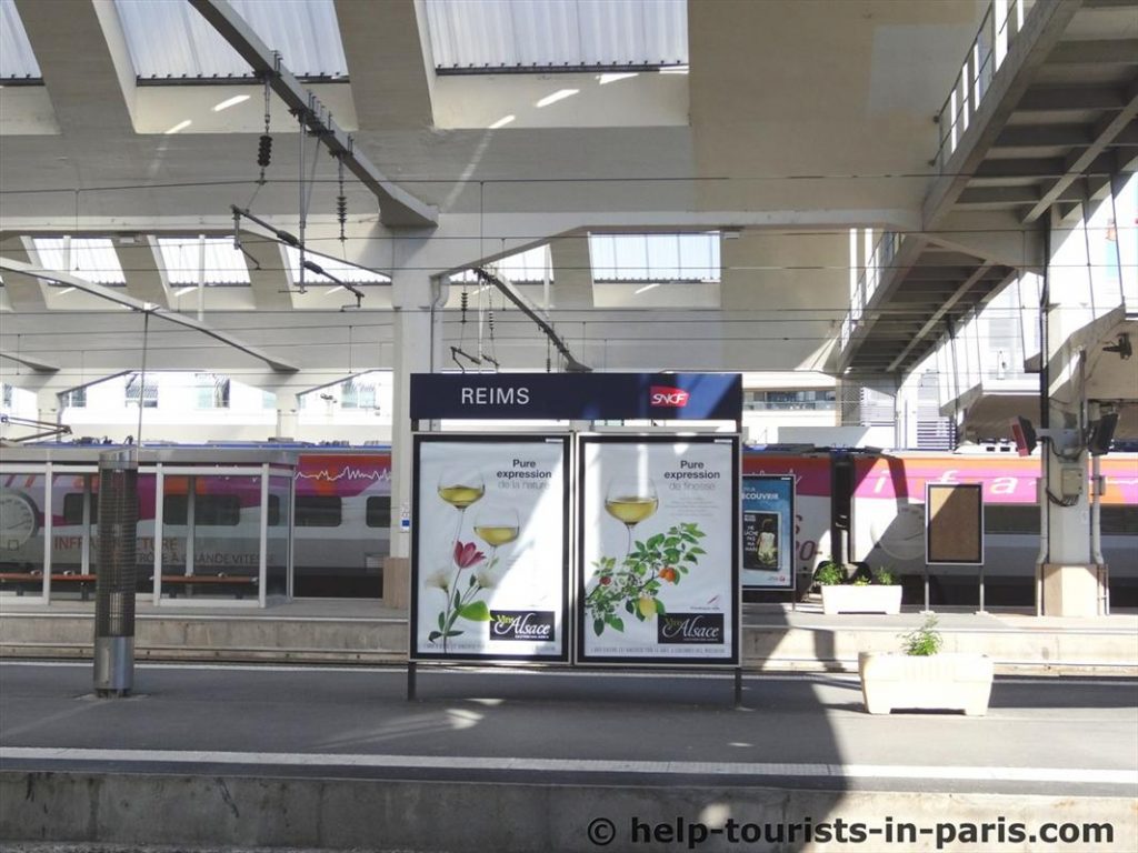 Ankunft am Bahnhof in Reims
