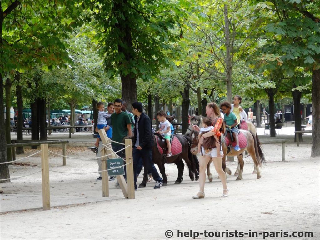 Jardin du Luxembourg Ponyreiten für Kinder