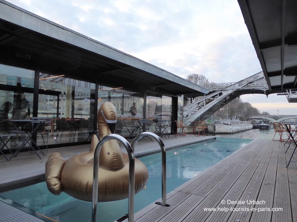 kleiner-pool-im-off-paris-seine-hotel