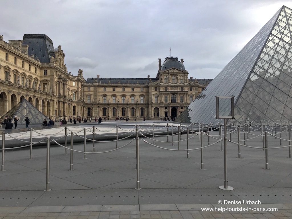 Louvre Warteschlangen Paris