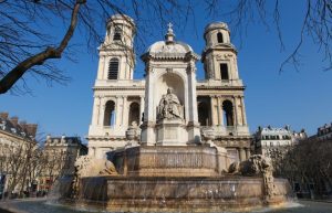 Eglise-Saint-Sulpice-fontaine-Paris