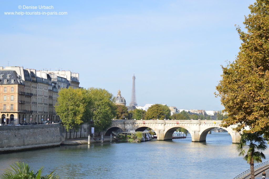 Conciergerie Blick auf Institut de France und Eiffelturm