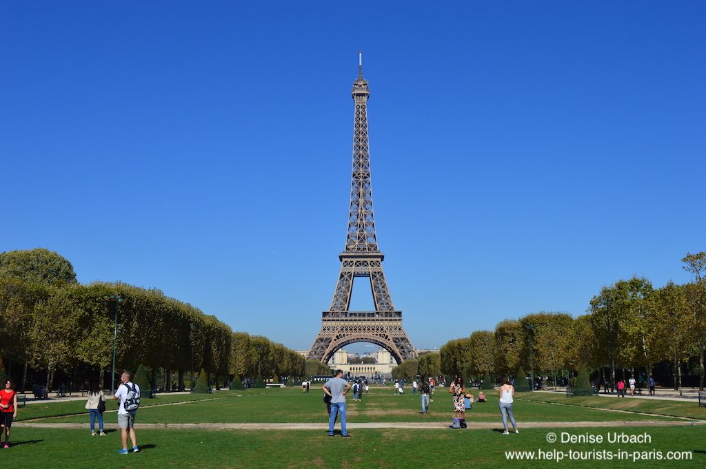 Paris Eiffelturm Sommer
