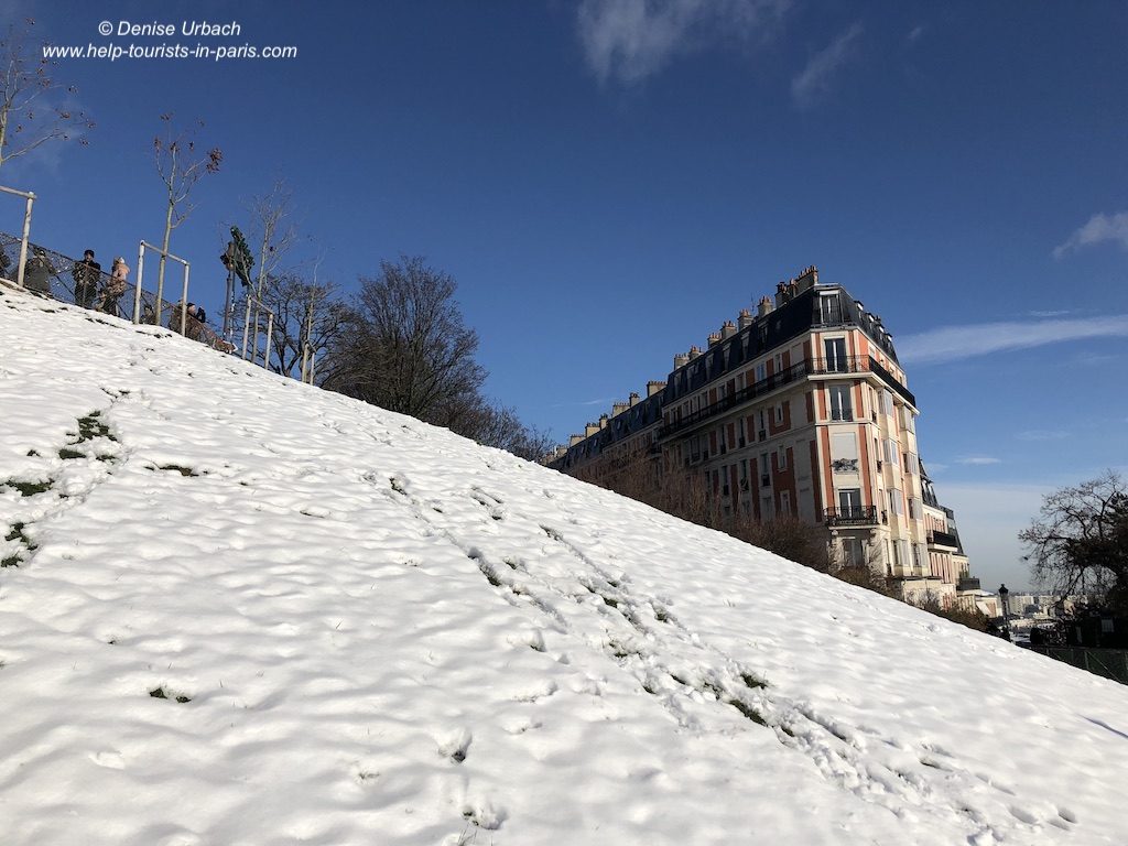 Schnee am Montmartrehügel