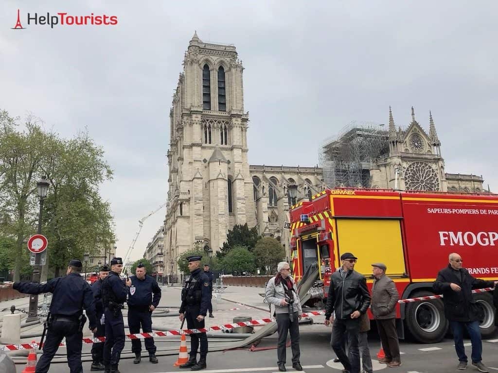 Feuer gelöscht Notre Dame