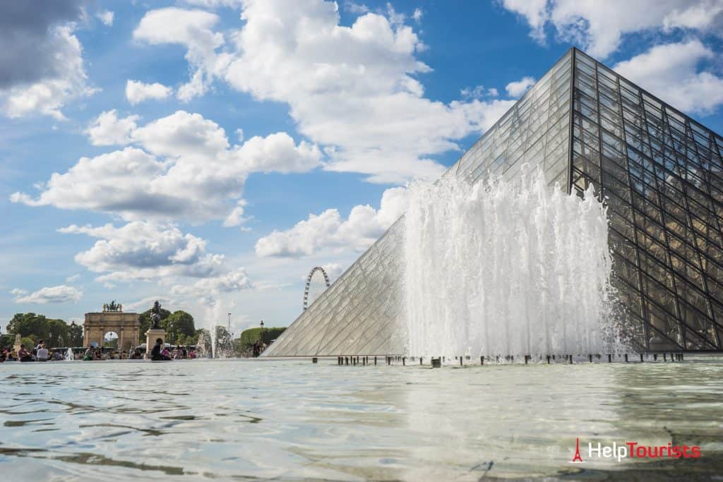 PARIS_Louvre_Glasdreieck_l