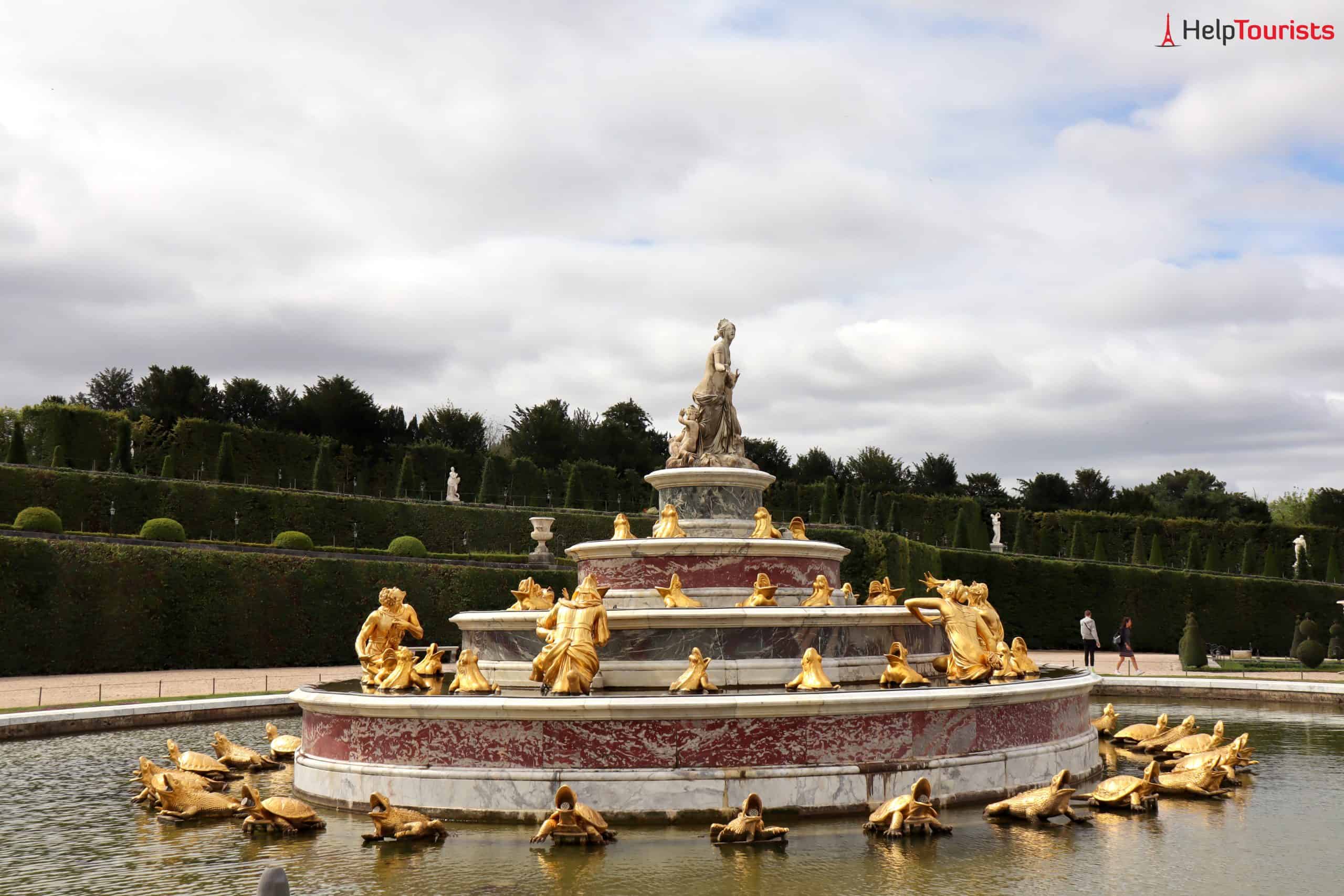 Paris Versailles Garten Brunnen Bäume 5