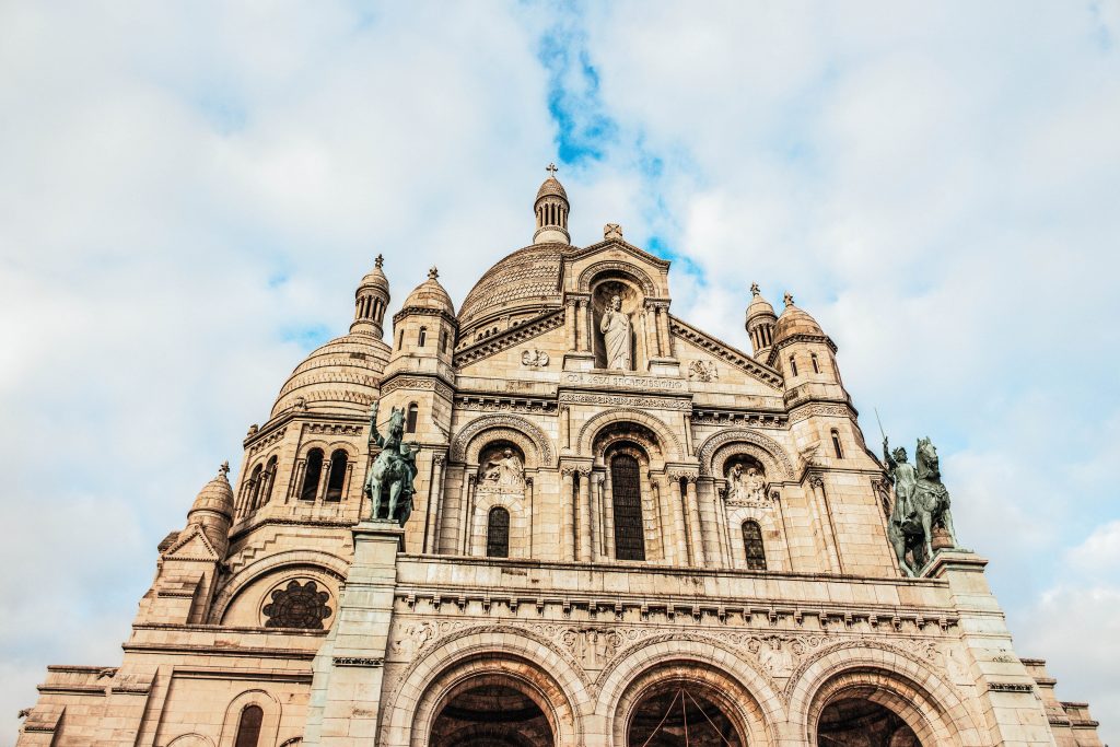 1. Mai in Paris: Sacré Coeur geöffnet